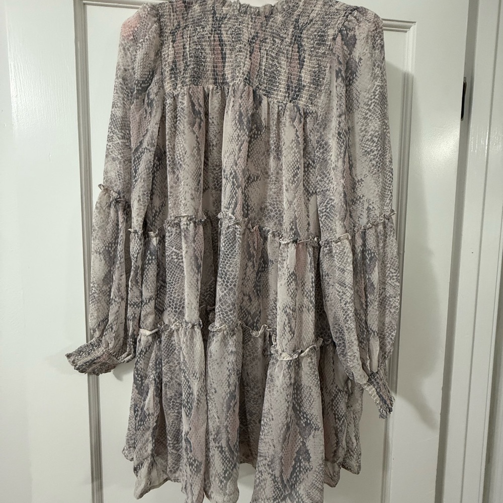 Olivaceous Blue and Cream Textured Dress